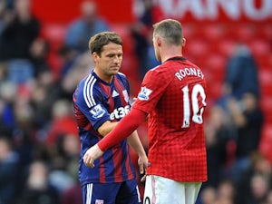 Owen: Rooney needs "to get his head down"