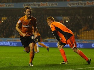 Doyle scores double as Wolves win