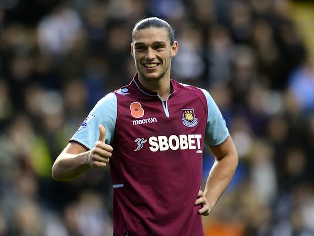 Rooney: 'Carroll is a threat'