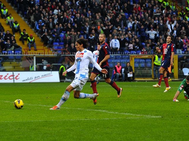 Edinson Cavani scores for Napoli