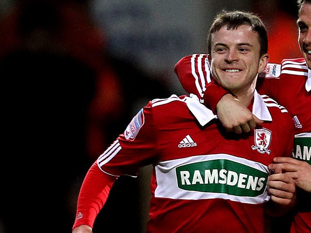 Halliday signs Middlesbrough extension