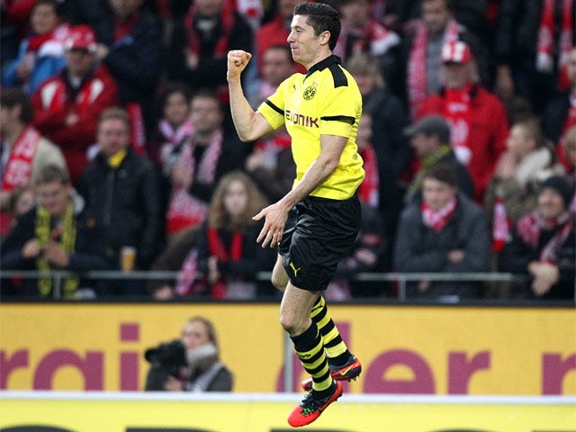 Dortmund want clarity on Lewandowski