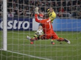 Robert Lewandowski scores the fourth for Borussia Dortmund on November 21, 2012