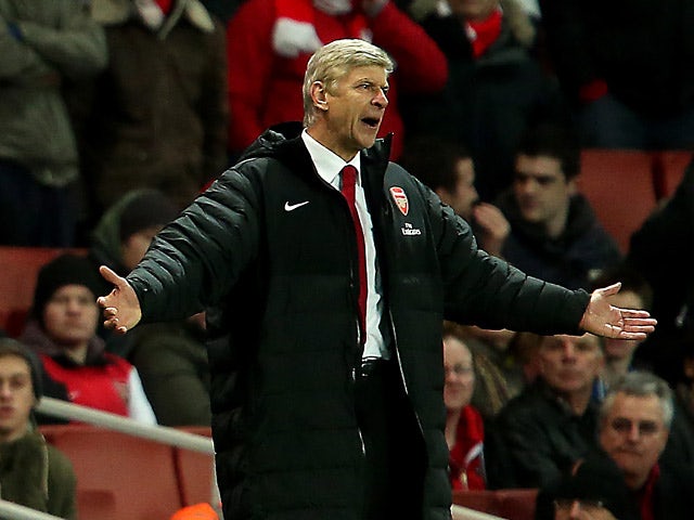 Wenger denies contract extension talk