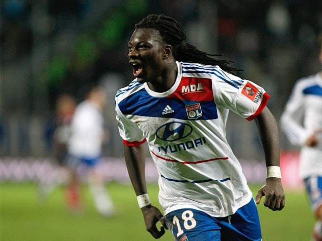 Aulas: 'Minor issues will delay Gomis deal'