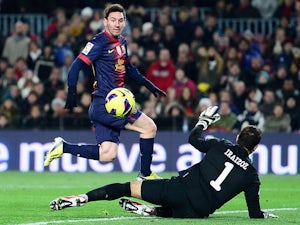 Team News: Messi starts for Barcelona