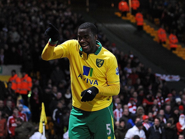 Half-Time Report: Norwich cruising at Swansea