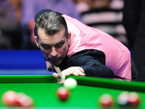 Mark Davis pulls out of European Masters following cue theft
