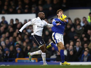 Gallas told to move on by Spurs