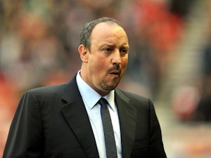 Rafael Benitez defends David Luiz's laugh