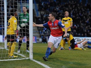 Gillingham place two on transfer list