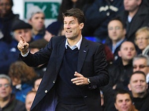 Laudrup to begin contract talks
