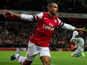 Walcott delighted with Arsenal's seven goals