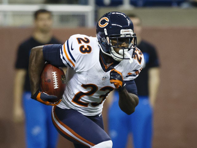 Chicago Bears wide receiver Devin Hester returns the kickoff during their NFL match on December 30, 2012