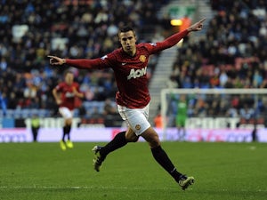 Robson: 'RVP up there with Messi and Ronaldo'