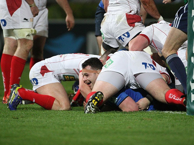 Leinster's Cian Healy scores a try against Scarlets on January 12, 2013