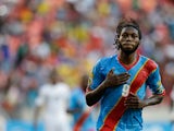 Congo DR's Dieudonne Mbokani celebrates after converting a penalty to level the score against Ghana on January 20, 2013