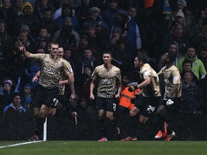 Bradford shock Villa to reach final