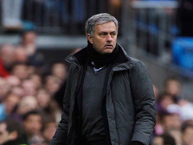 Mourinho offered £100m budget for Chelsea return?