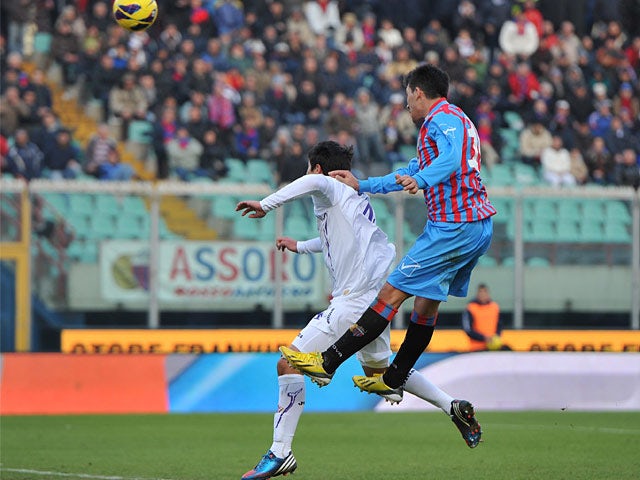 Catania's Lucas Castro scores the winner against Fiorentina on January 27, 2013