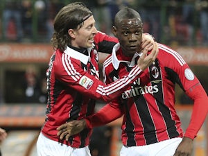 Balotelli double earns Milan win