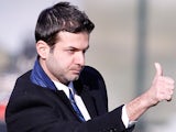 Inter boss Andrea Stramaccioni gives the thumbs up on the touchline during the match against Siena on February 3, 2013