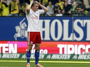 Hamburg's Artjoms Rudnevs in action against Borussia Dortmund on September 22, 2012