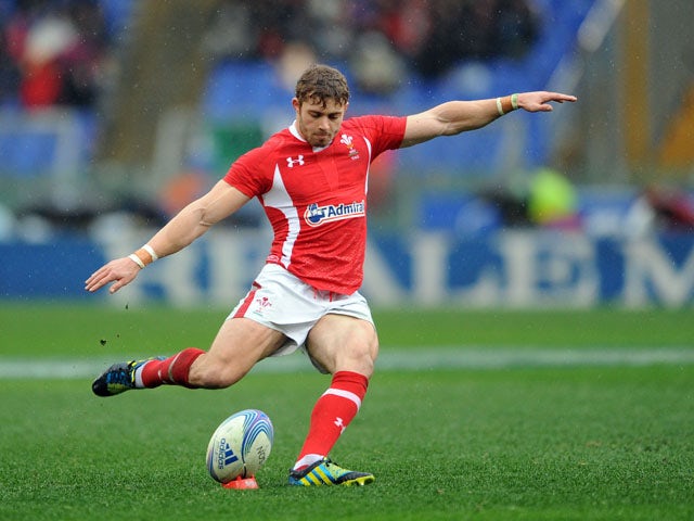 Wales' Dan Biggar scores during his side's Six Nations match against Italy on February 23, 2013