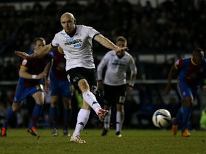 Palace edge out Derby