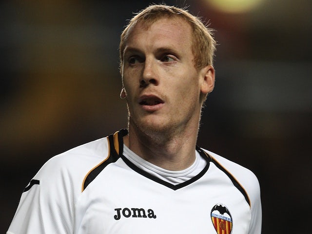 Mathieu: 'I want to end career at Valencia'