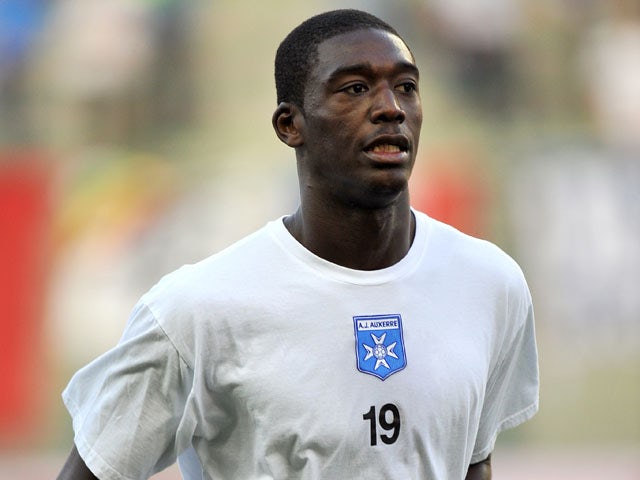 Sanogo loan to Auxerre unlikely