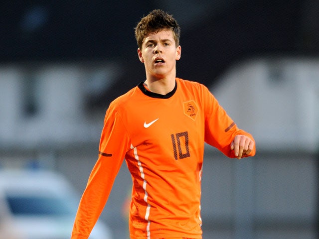 Van Ginkel eager to learn at Chelsea
