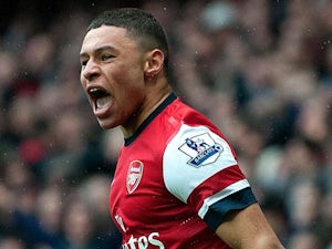 Oxlade-Chamberlain signs up to BT 