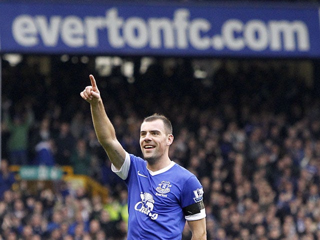 Everton's Darron Gibson celebrates after scoring against QPR in the Premier League clash on April 13, 2013