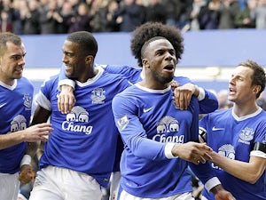 Everton enhance top-four chances
