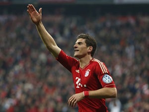 Team News: Gomez starts for Bayern