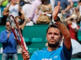 Stanislas Wawrinka celebrates after defeating Andy Murray in the Monte Carlo Masters on April 18, 2013