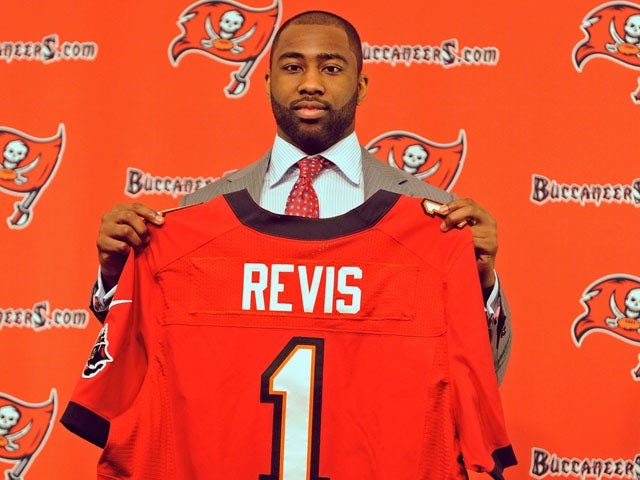 Revis: 'There's less pressure at Buccaneers'