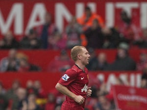 Manchester United's Paul Scholes is substituted during his last ever match at Old Trafford on May 12, 2013 