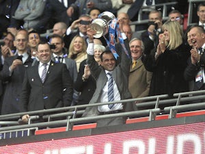 Team News: Martinez keeps faith with FA Cup winners