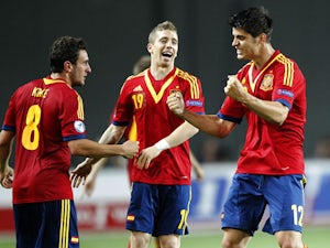 Half-Time Report: Spain cruising against Italy