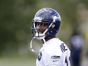 Seattle Seahawks' Antoine Winfield stands on the sidelines after a turn at scrimmage during an NFL football minicamp on June 12, 2013