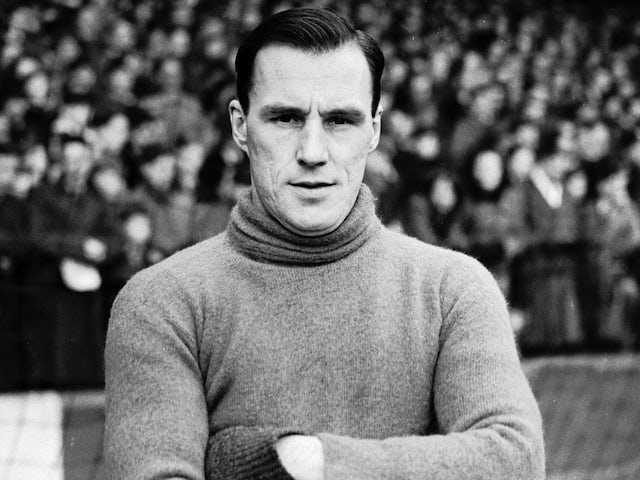 Man Utd goalkeeper Jack Crompton photographed on February 25, 1950