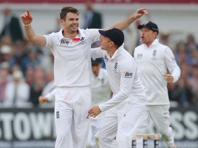 England lead after eventful opening day