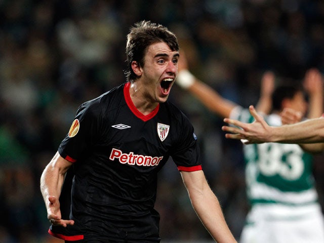 Athletic Bilbao's Jon Aurtenetxe celebrates after scoring the opening goal against Sporting during their Europa League clash on April 19, 2012