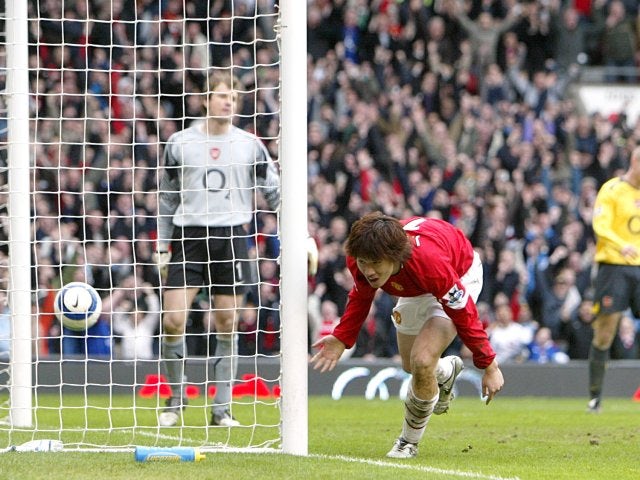 Park Ji-Sung finds the net for the first time against Arsenal.