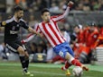 Atletico de Madrid's Pizzi controls the ball during a Europa League match against Besiktas on March 8, 2012