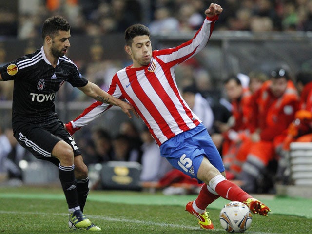 Atletico de Madrid's Pizzi controls the ball during a Europa League match against Besiktas on March 8, 2012