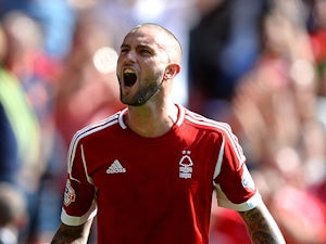 Lansbury goal seals win for Forest