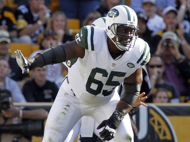 Jets' Brandon Moore in action against Pittsburgh on September 16, 2012